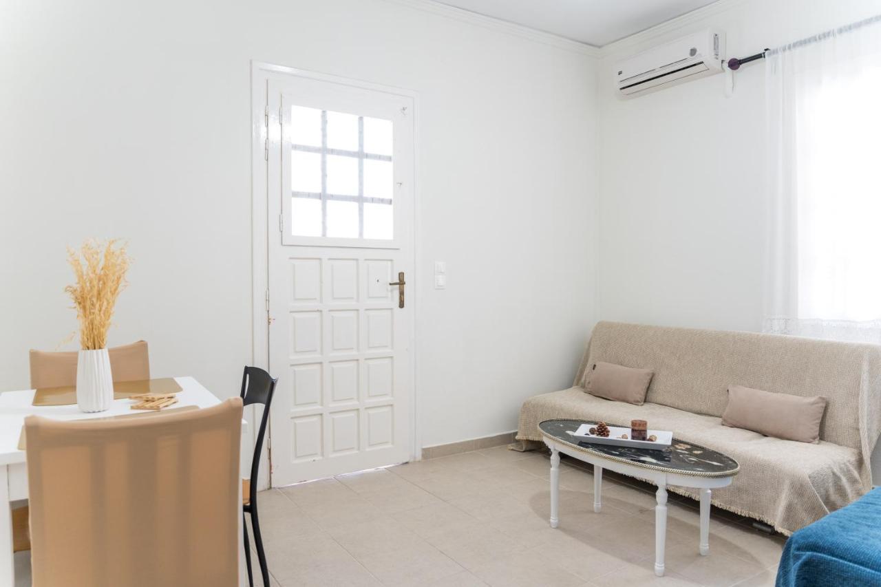 Athenais Apartment Lixouri Esterno foto